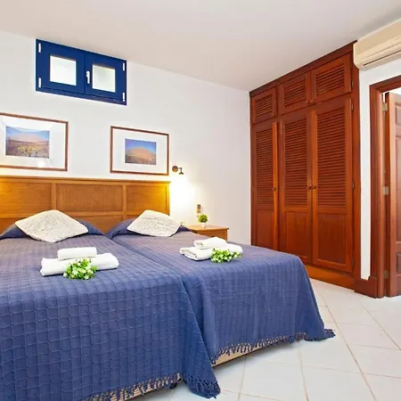 Estebana * ヤイサ