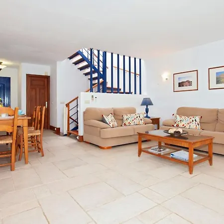 Estebana * ヤイサ